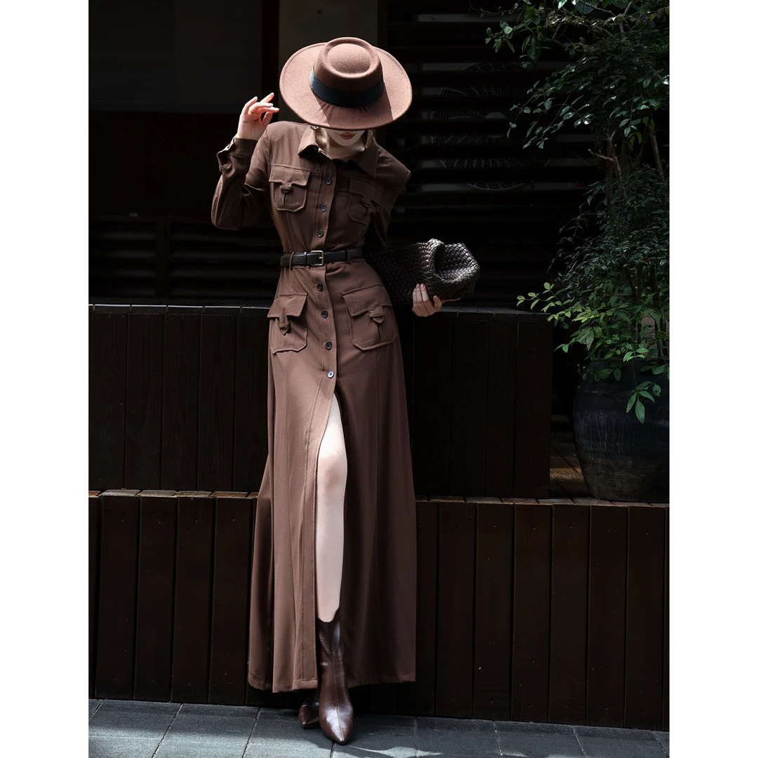 欧洲站女装法式英伦风修身排扣长袖风衣式开衫长裙2025秋装连衣裙