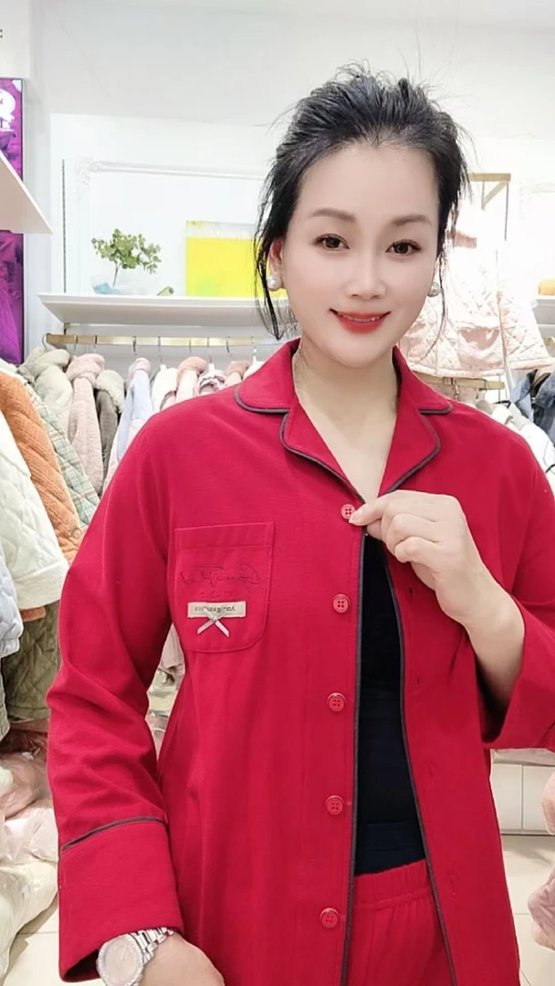 25380146女款情侣款红色简约大气睡衣套装