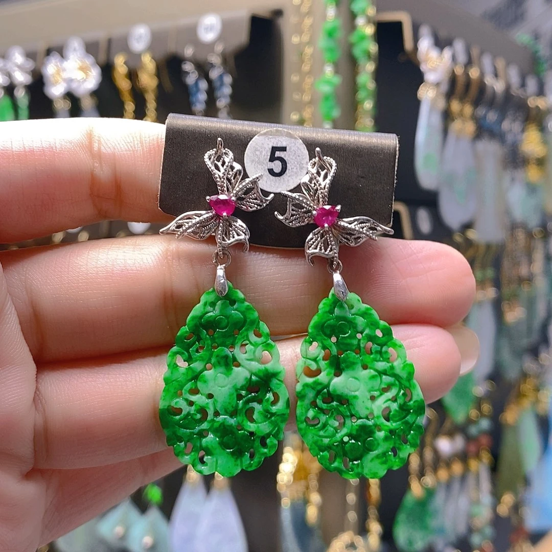 未镶嵌翡翠耳饰翡翠