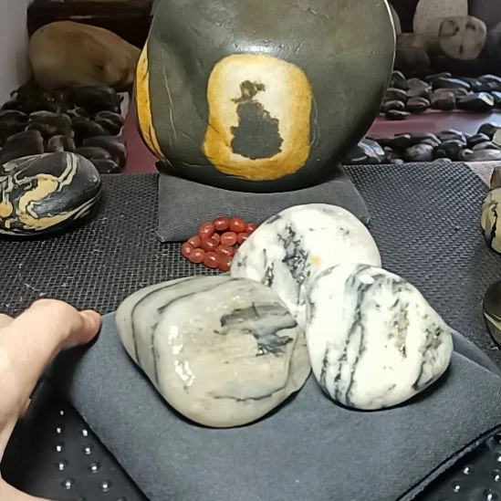 新疆金丝玉原石国画
