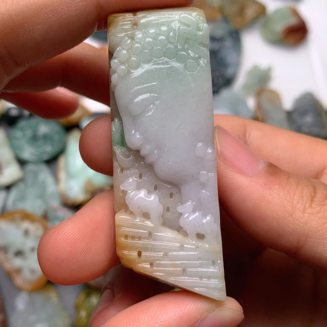 定制翡翠未镶嵌翡翠