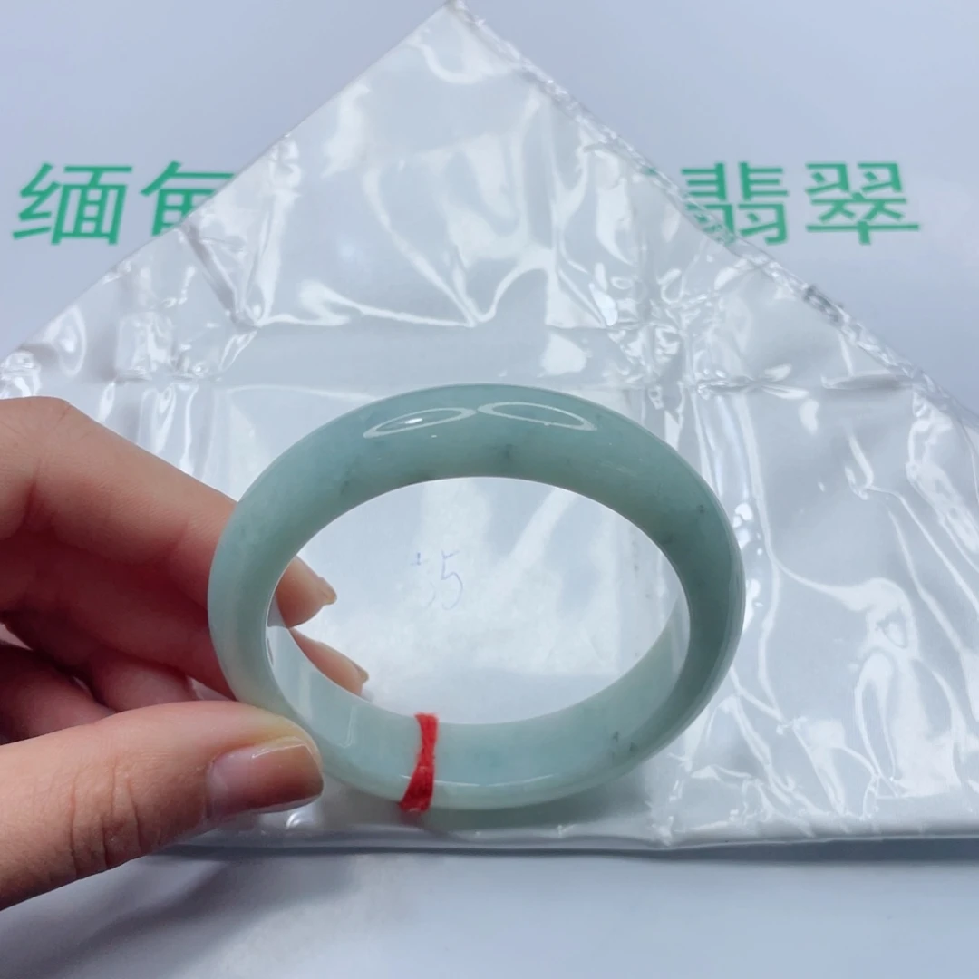 未镶嵌手镯翡翠手镯