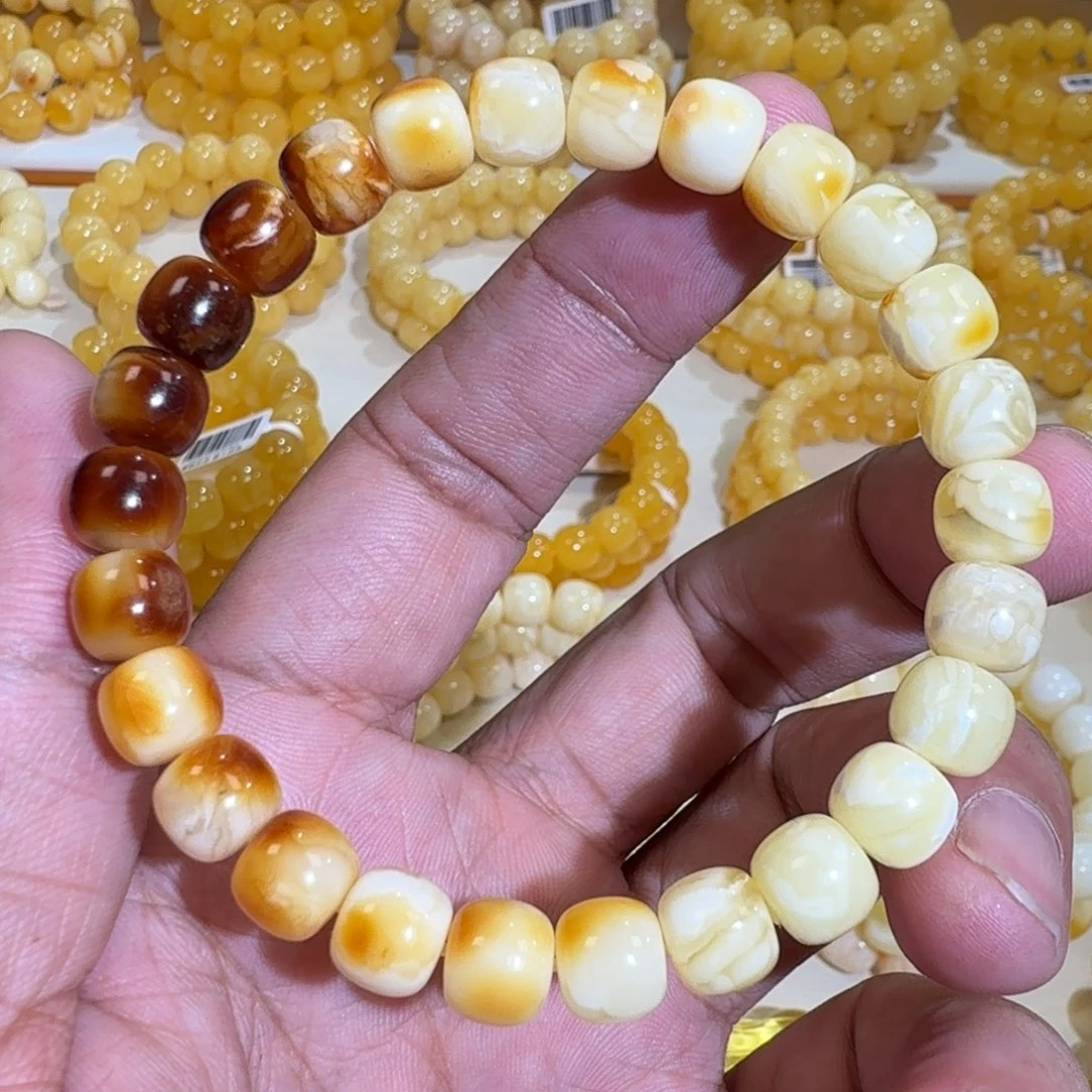 琥珀未镶嵌珠宝奇石8.5m精工老型沁色白花蜡串9.8