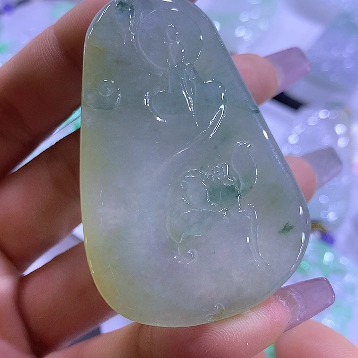 翡翠未镶嵌颈饰天然翡翠A货吊坠