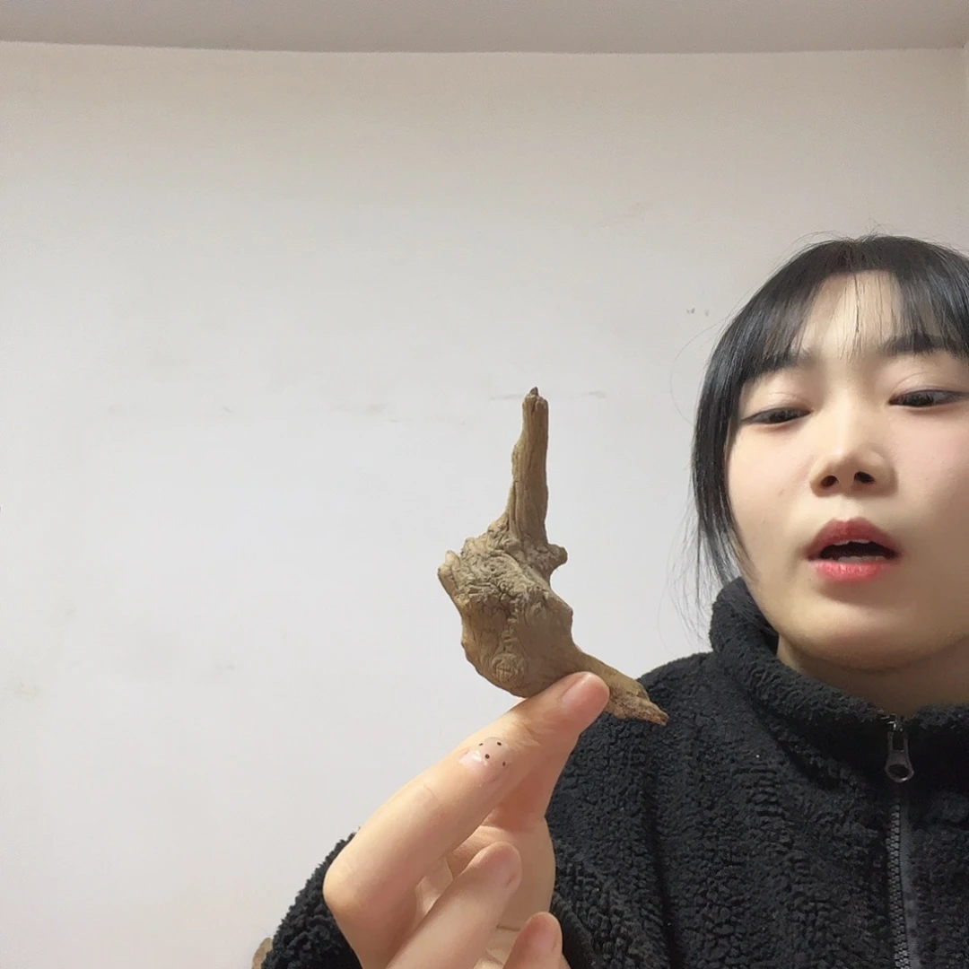 勇***心柏木（崖柏）这个世界上最好的朋友就是