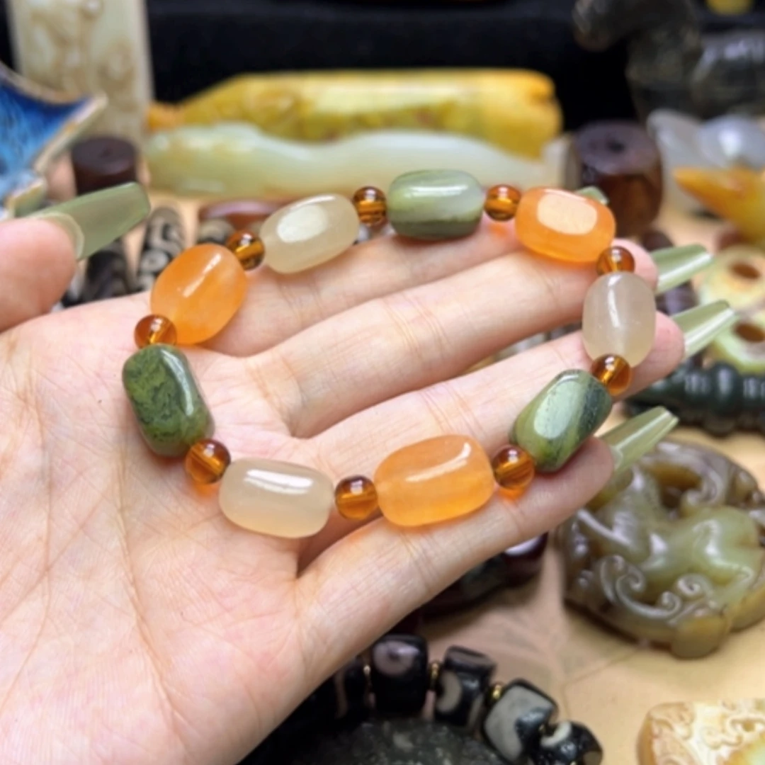 【闪购商品】蛇纹石玉未镶嵌颈饰