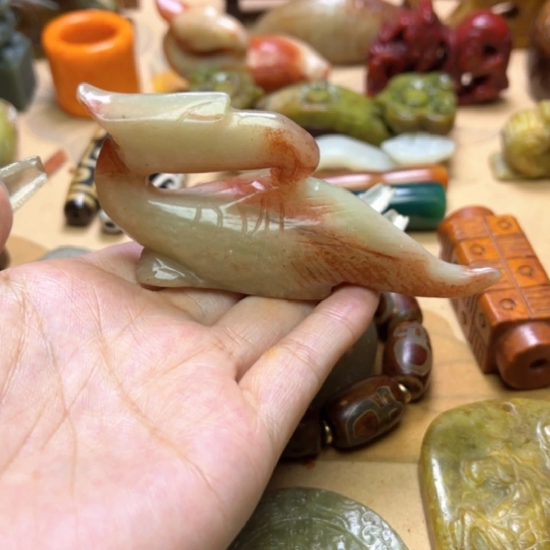 【闪购商品】蛇纹石玉颈饰未镶嵌