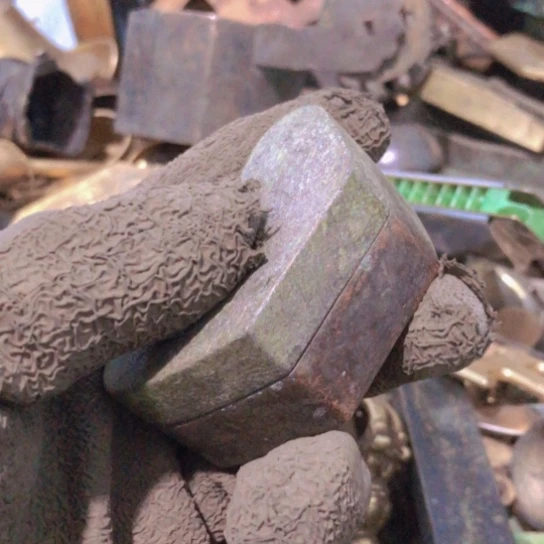 A***8闪电购铜摆件工艺品