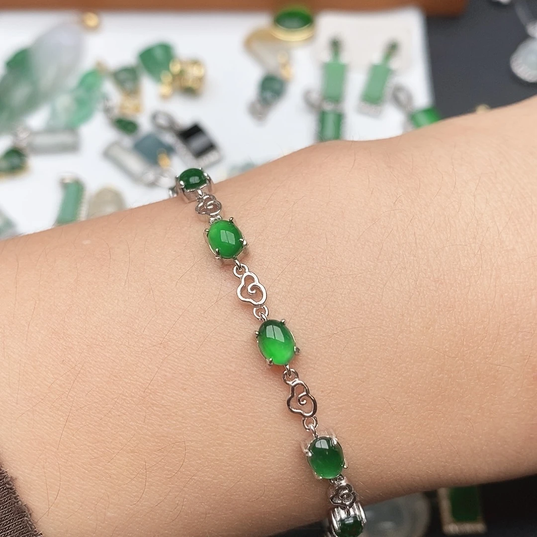 翡翠银S925镶嵌颈饰精品绿手链