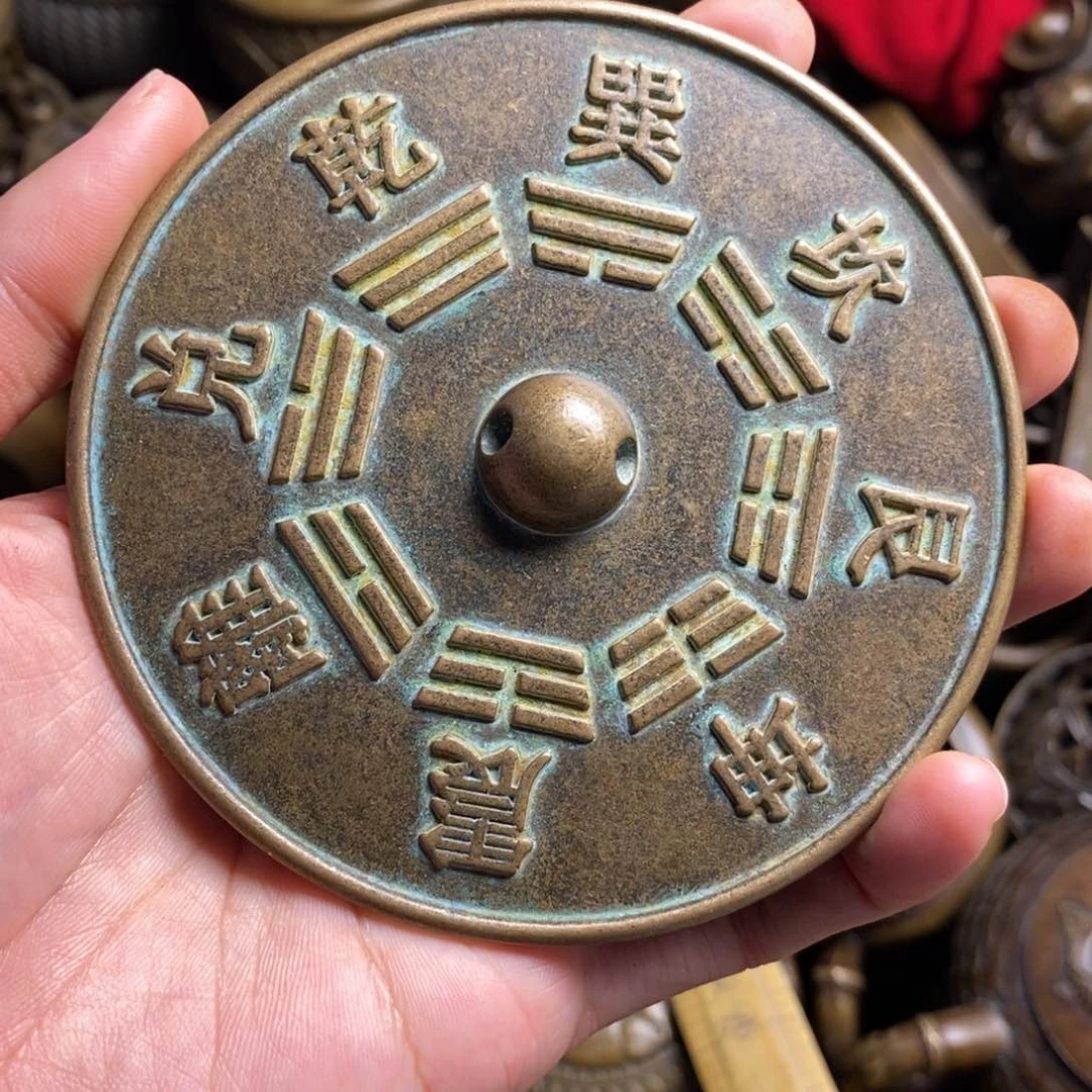 精美铜器做工精良