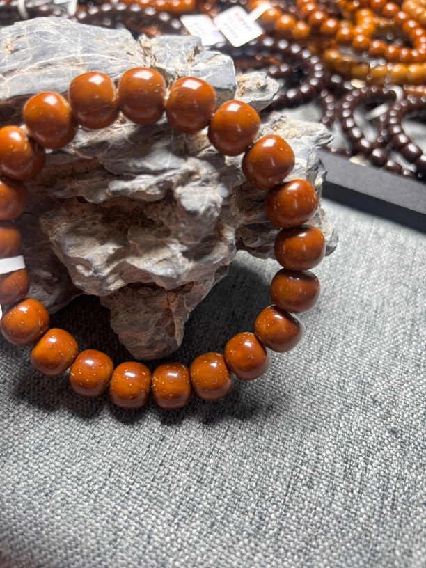 紫金鼠手串11.9×10老型精品单圈700