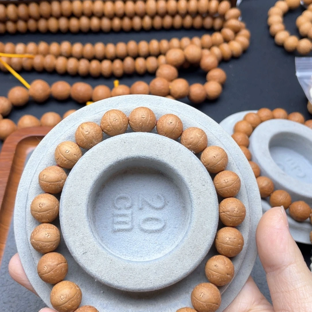 凤眼菩提手串炸***?L58-K21凤眼菩提大11+同树铁籽