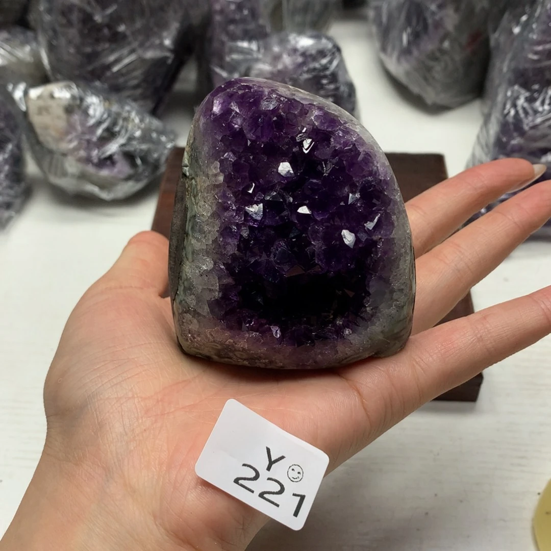 水晶摆件未镶嵌水晶
