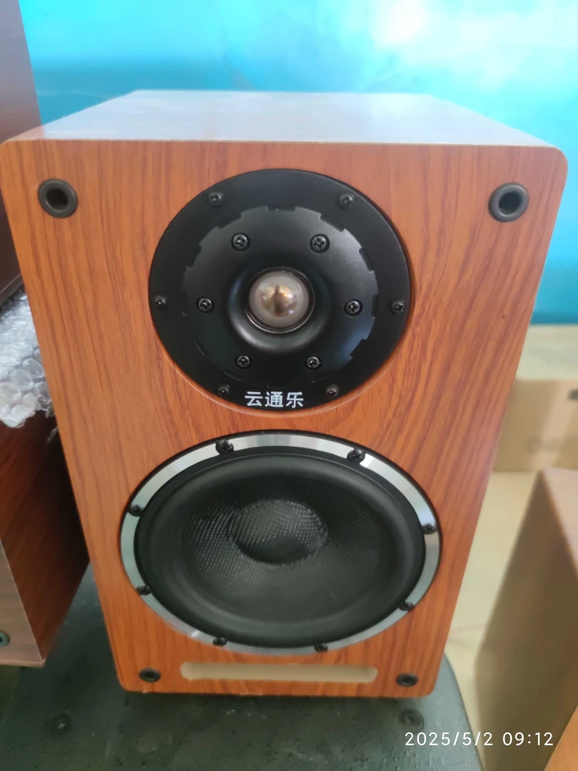 未拆封  高配6.5寸两分频书架音箱一对