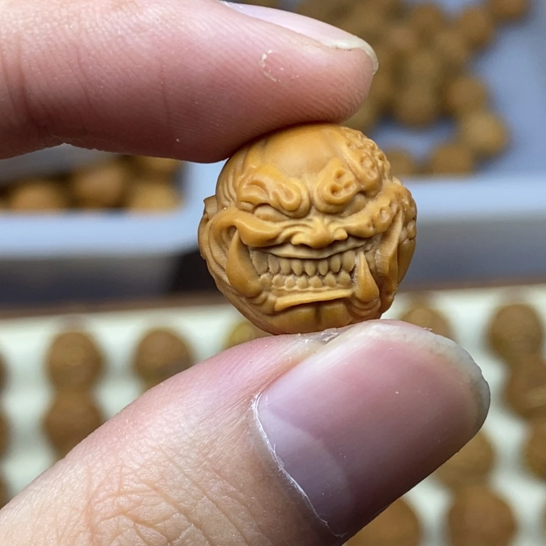 吊坠猴头核桃恶首素
