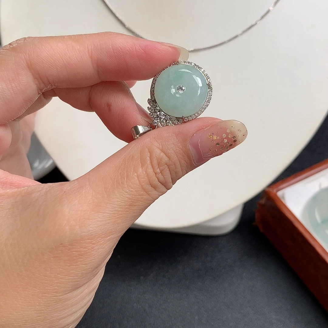 翡翠未镶嵌吊坠(不含链)087885700870888