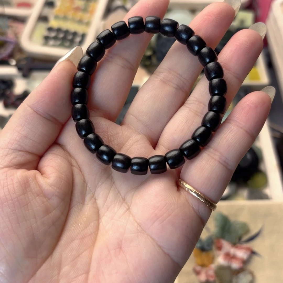 蛇纹石玉合金颈饰