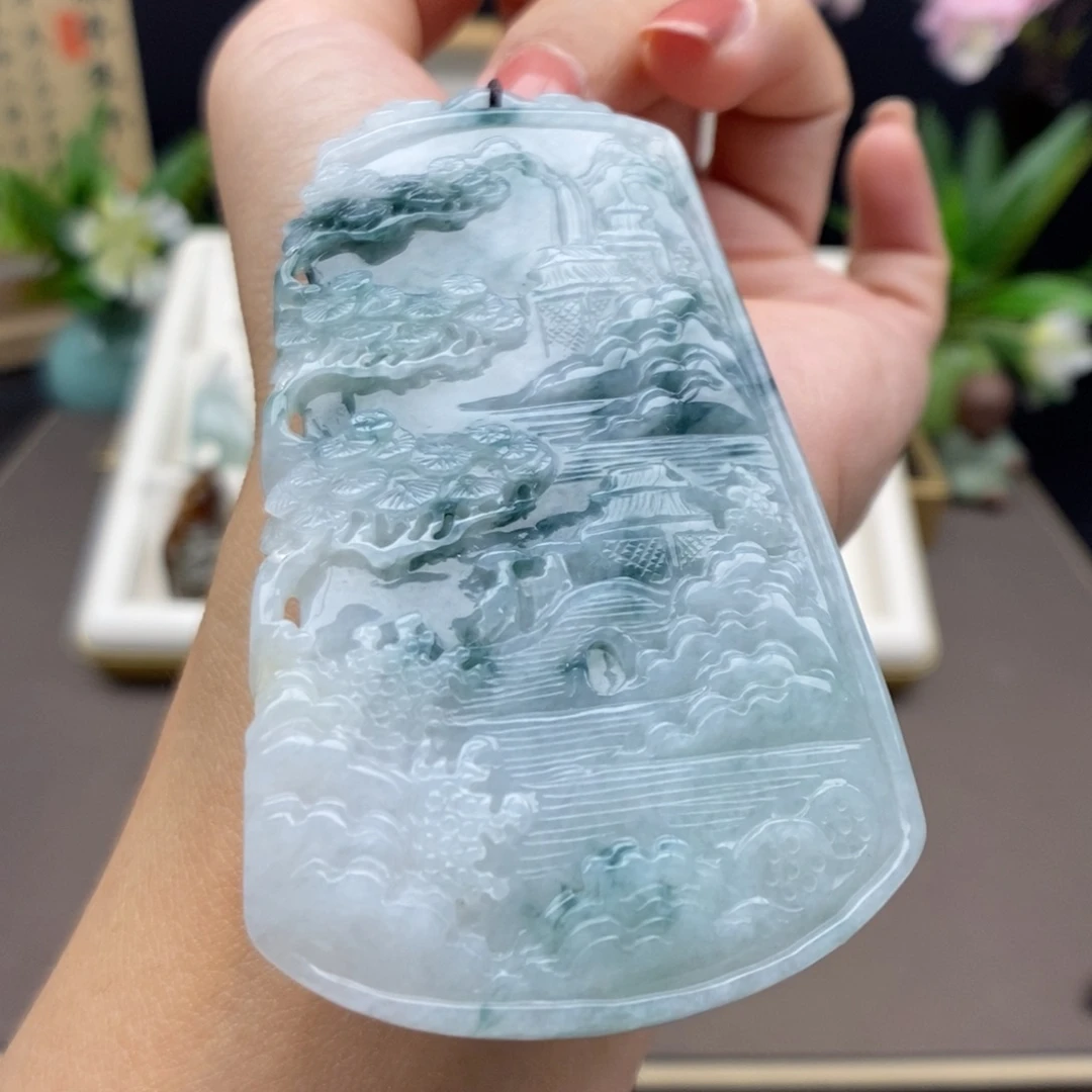 翡翠未镶嵌颈饰吊坠52