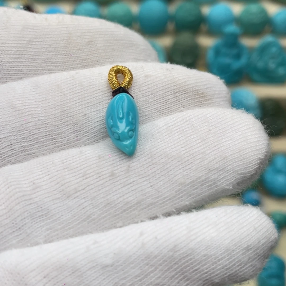 绿松石未镶嵌颈饰卡6.7-14