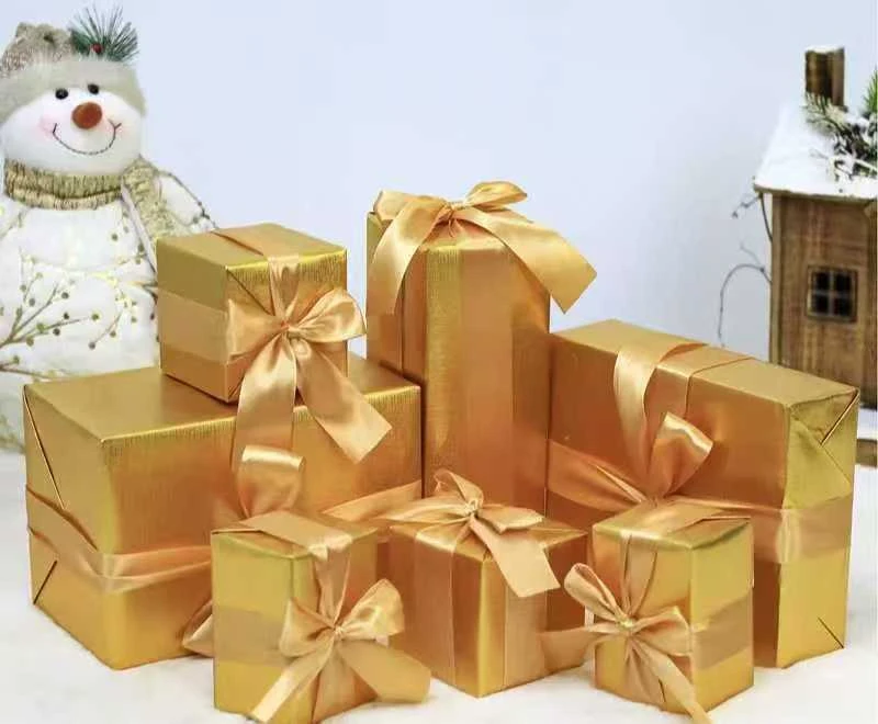 原创春节风格轻职风精美礼盒挂件-k792