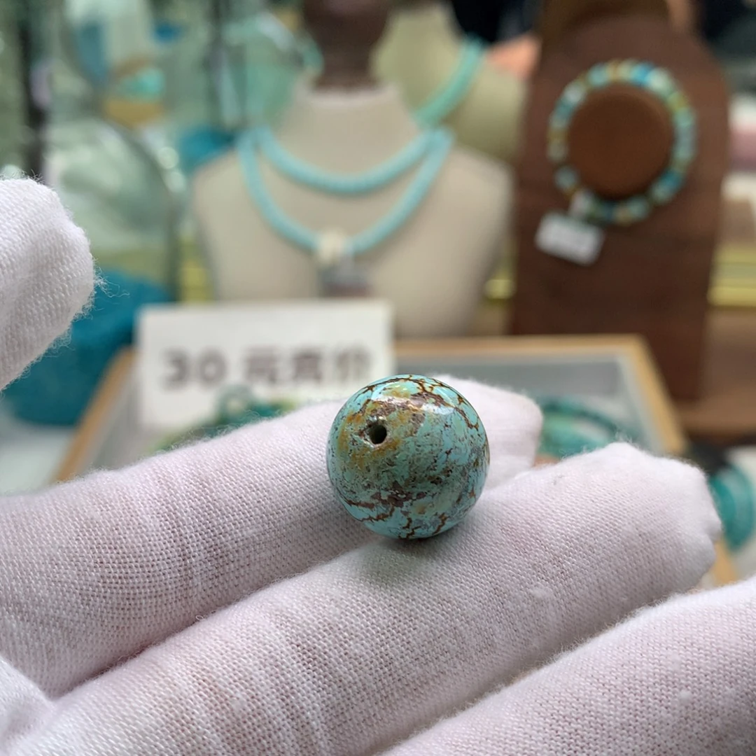 绿松石未镶嵌饰品