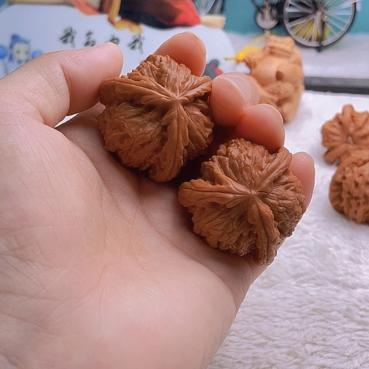 把件文玩核桃魏*哥三棱