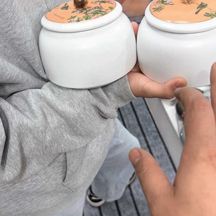 茶叶罐陶瓷家用储物罐轻微瑕疵品介意勿拍