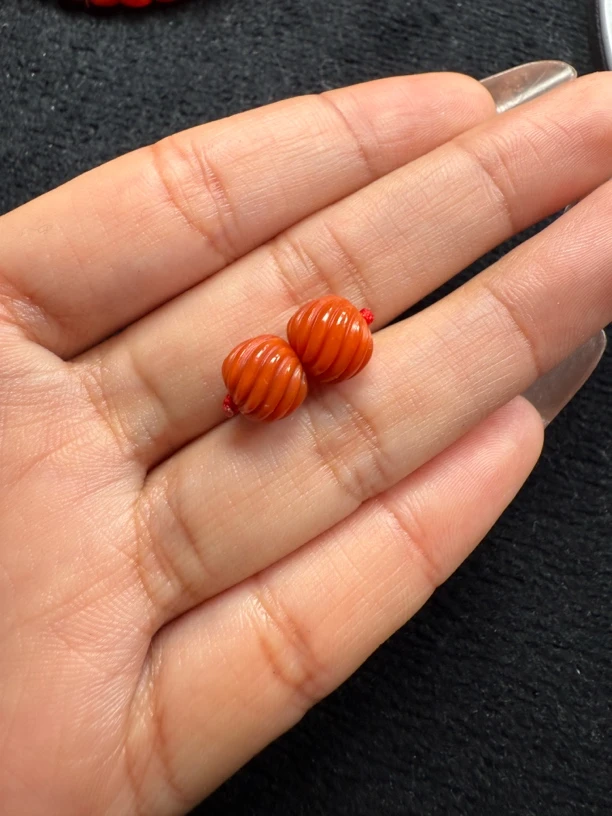 南红玛瑙川料瓦西扭转乾坤对珠9+