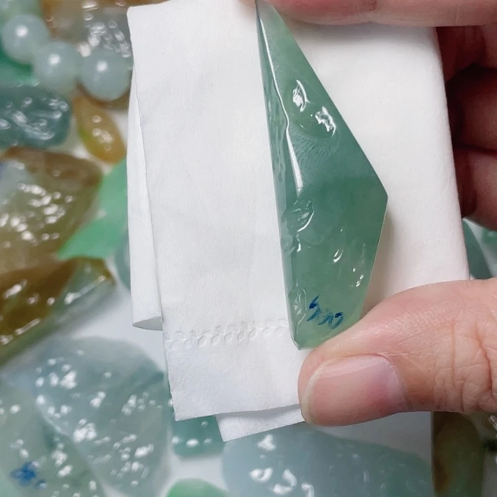 定制翡翠未镶嵌包工