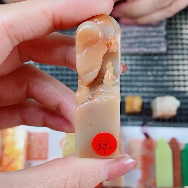 寿山石背***蛟现场直播手工