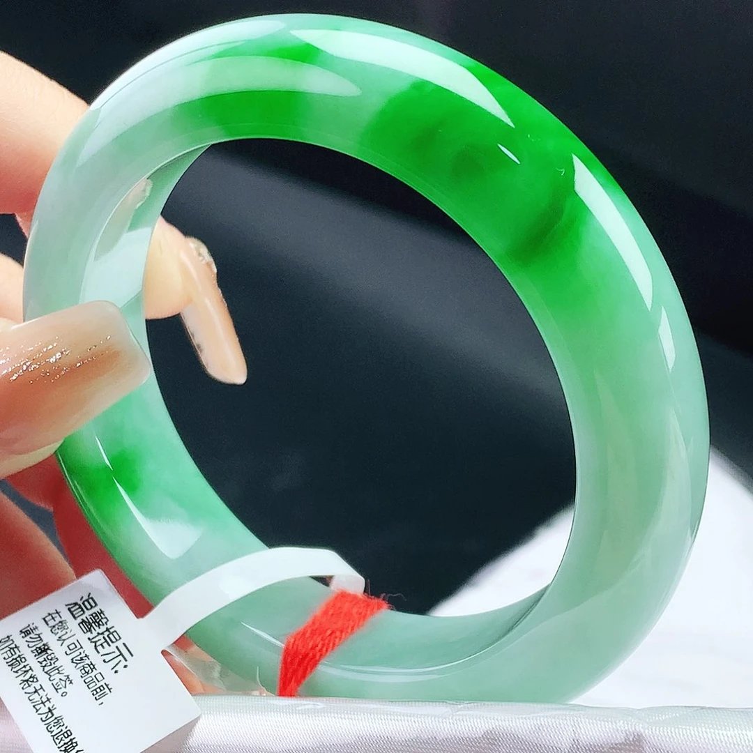 未镶嵌手镯翡翠54圈