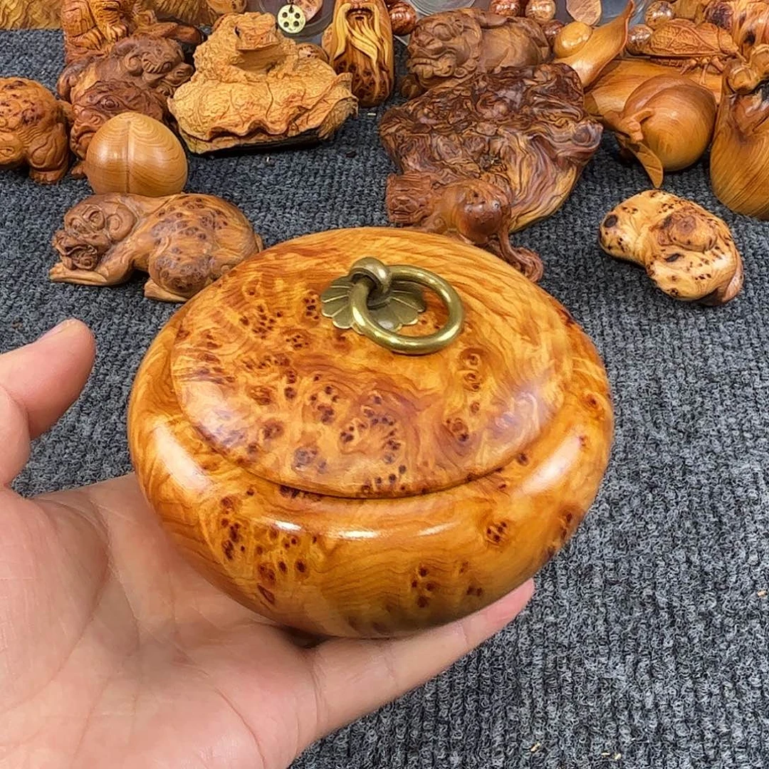 昌***哥崖柏崖柏瘤花满瘤花罐子