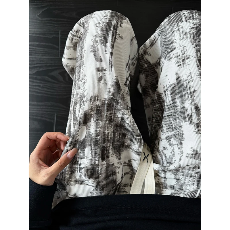 美式复古扎染迷彩裤子男款秋冬加绒直筒灯芯绒裤阔腿休闲运动卫裤