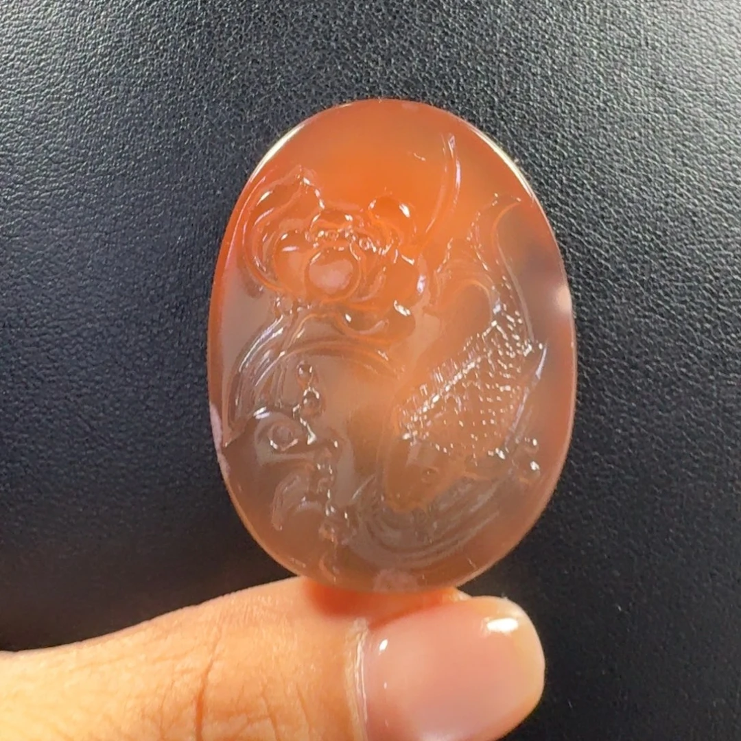 南红玛瑙未镶嵌挂件