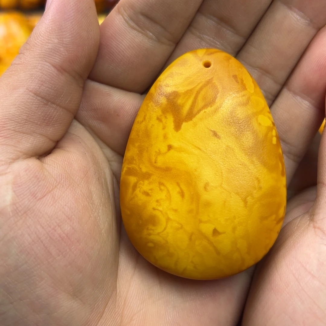 琥珀吊坠(不含链)未镶嵌