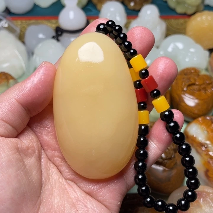 石材天然方解石手把件不退换