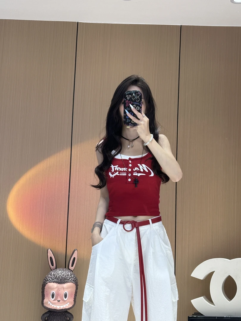 XX6076 印花字母蝴蝶单排扣假两件拼接撞色带胸垫辣妹修身款背心