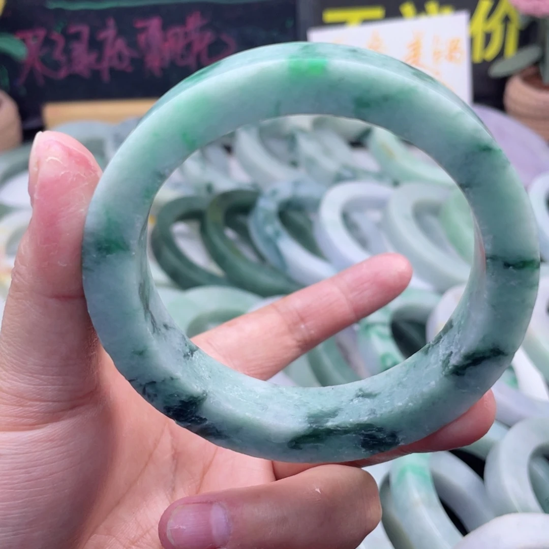 未镶嵌翡翠定制翡翠