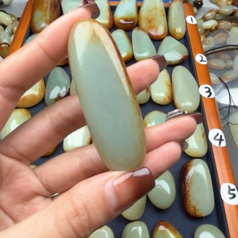 和田玉颈饰未镶嵌Z*K