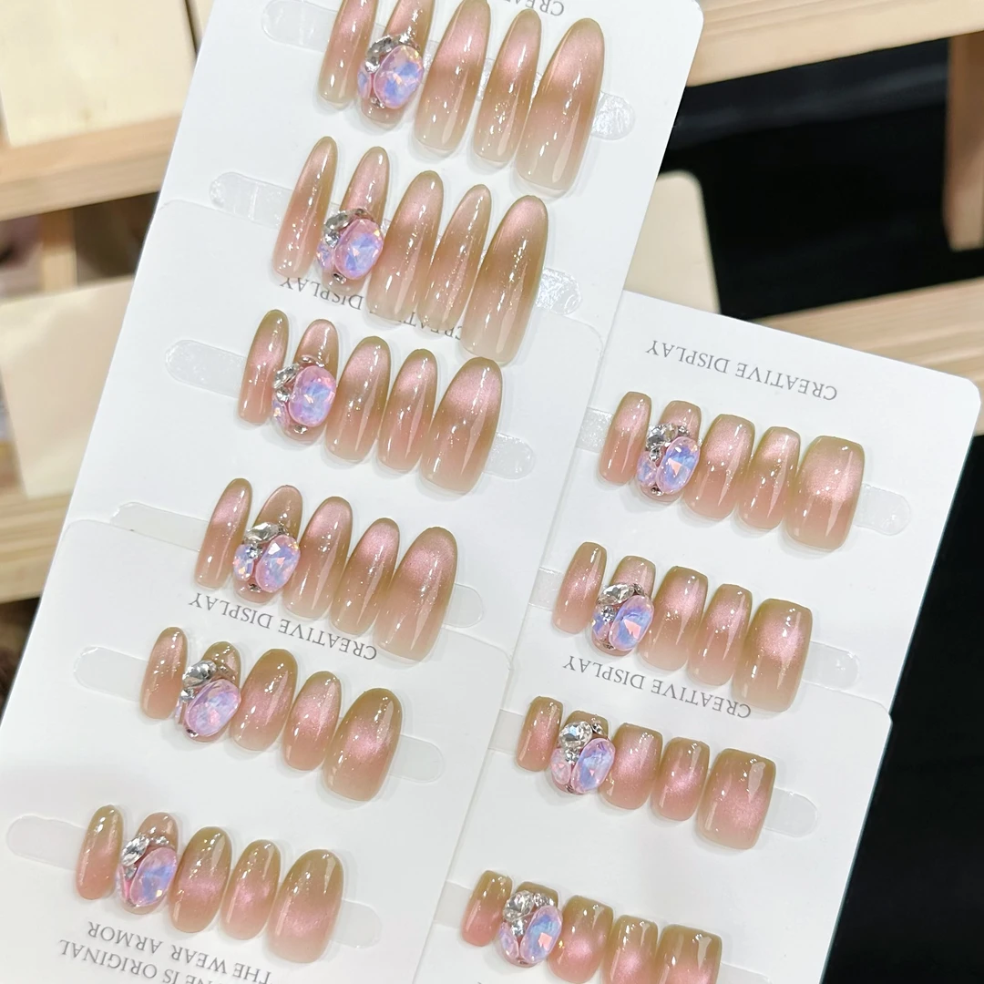 【红心芭乐】纯手工穿戴甲10片夏季穿戴甲轻奢气质美甲贴