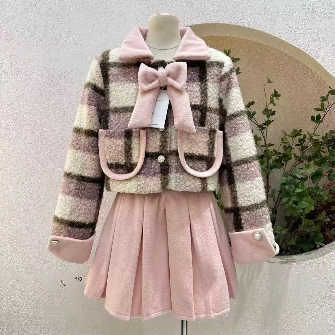 W00777格纹百搭短裙套装