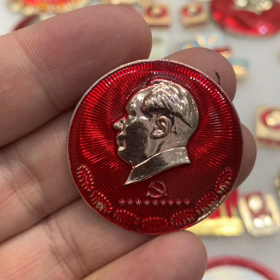 铝红章文像……昆明部队