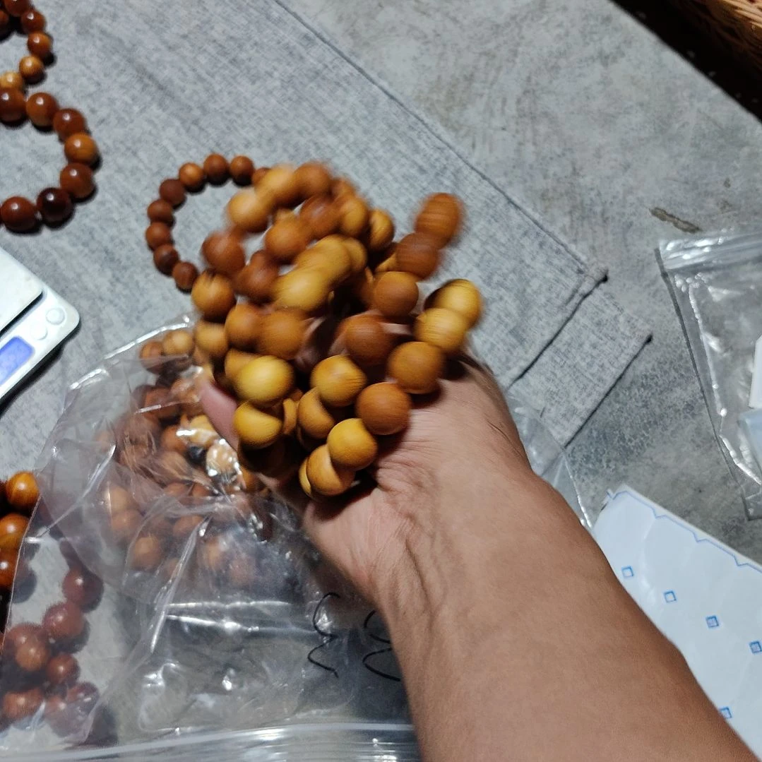 1.5毛珠子，太行崖柏
