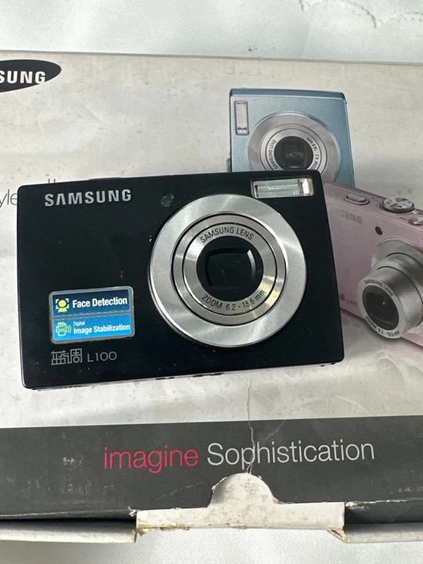 9新 Samsung/三星 三星蓝调l100 800w像素 3倍光学变焦屏幕贴膜