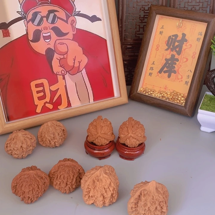 文玩核桃把件听*。全品狮子