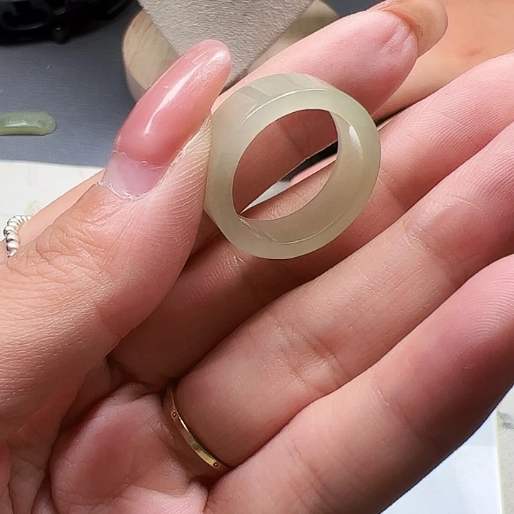 和田玉戒指未镶嵌17