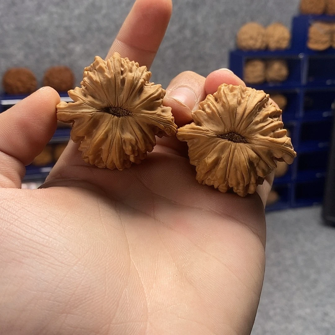 文玩核桃吊坠四座楼45