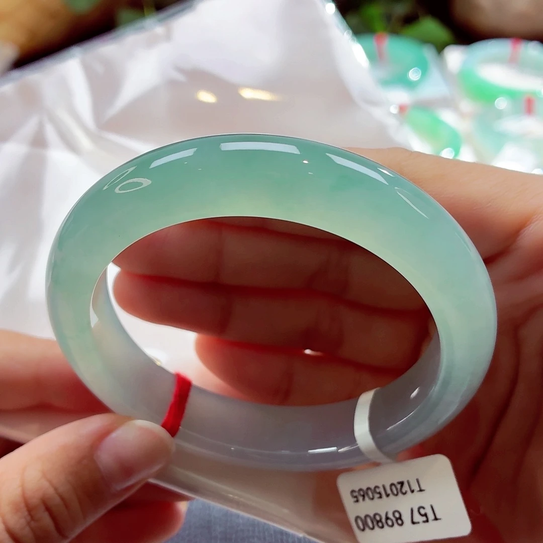 翡翠未镶嵌手镯冰胶果冻底起荧光仙女蓝68-08