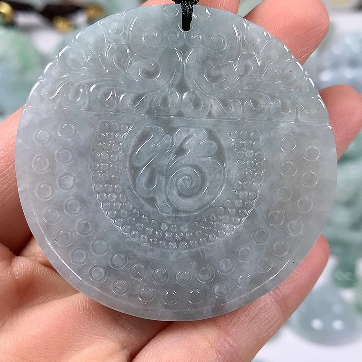 翡翠未镶嵌颈饰福牌福利