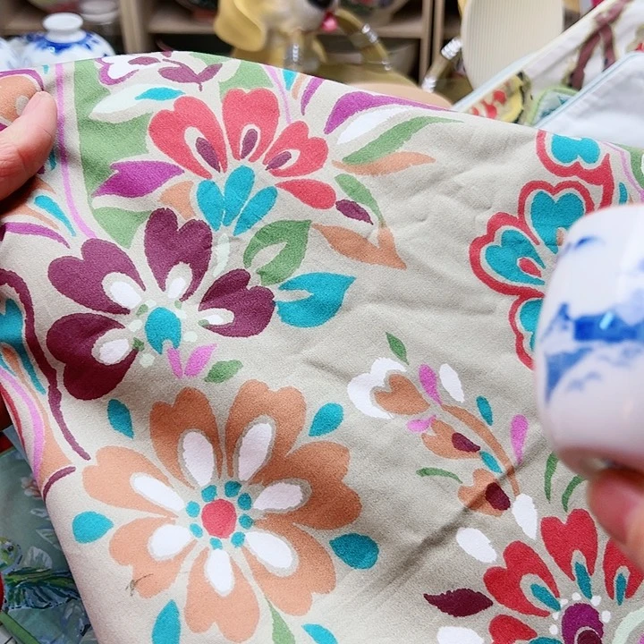 257585685899889989999